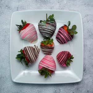 CHOCOLATE COVERED STRAWBERRY